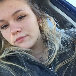 Meet your Posher, Cydney